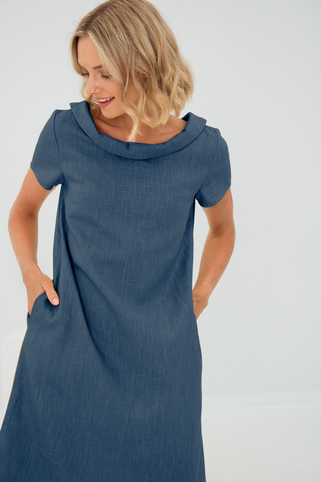 Minimalist Linen-Blend Shift Dress | Timeless Elegance for Every Day