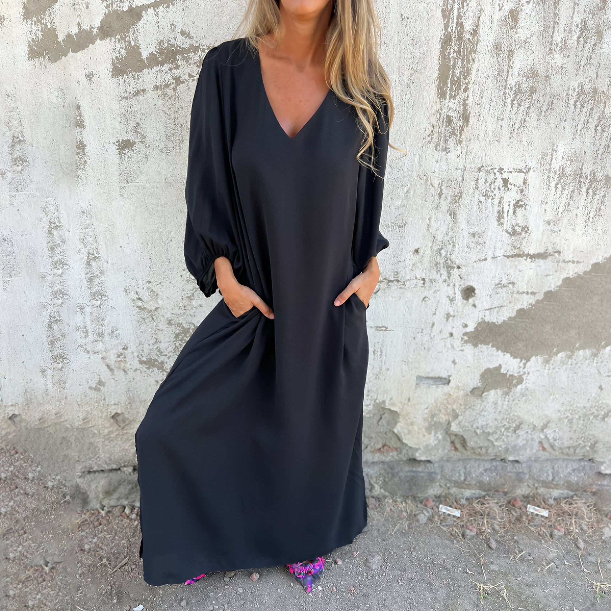 Minimalist Flow Maxi Dress | Timeless Elegance with a Relaxed Fit