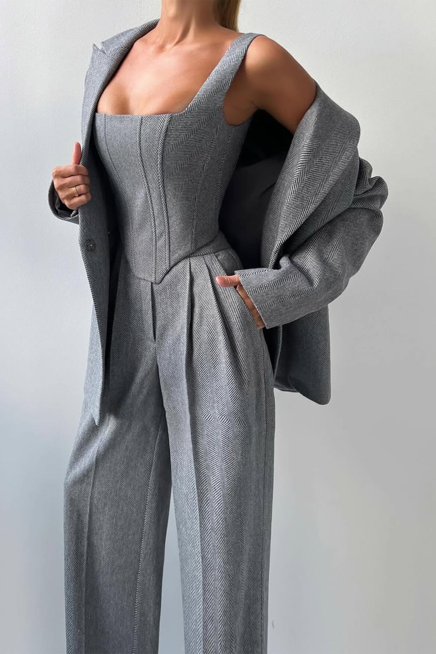 Structured Herringbone Three-Piece Set | Tailored Power Look