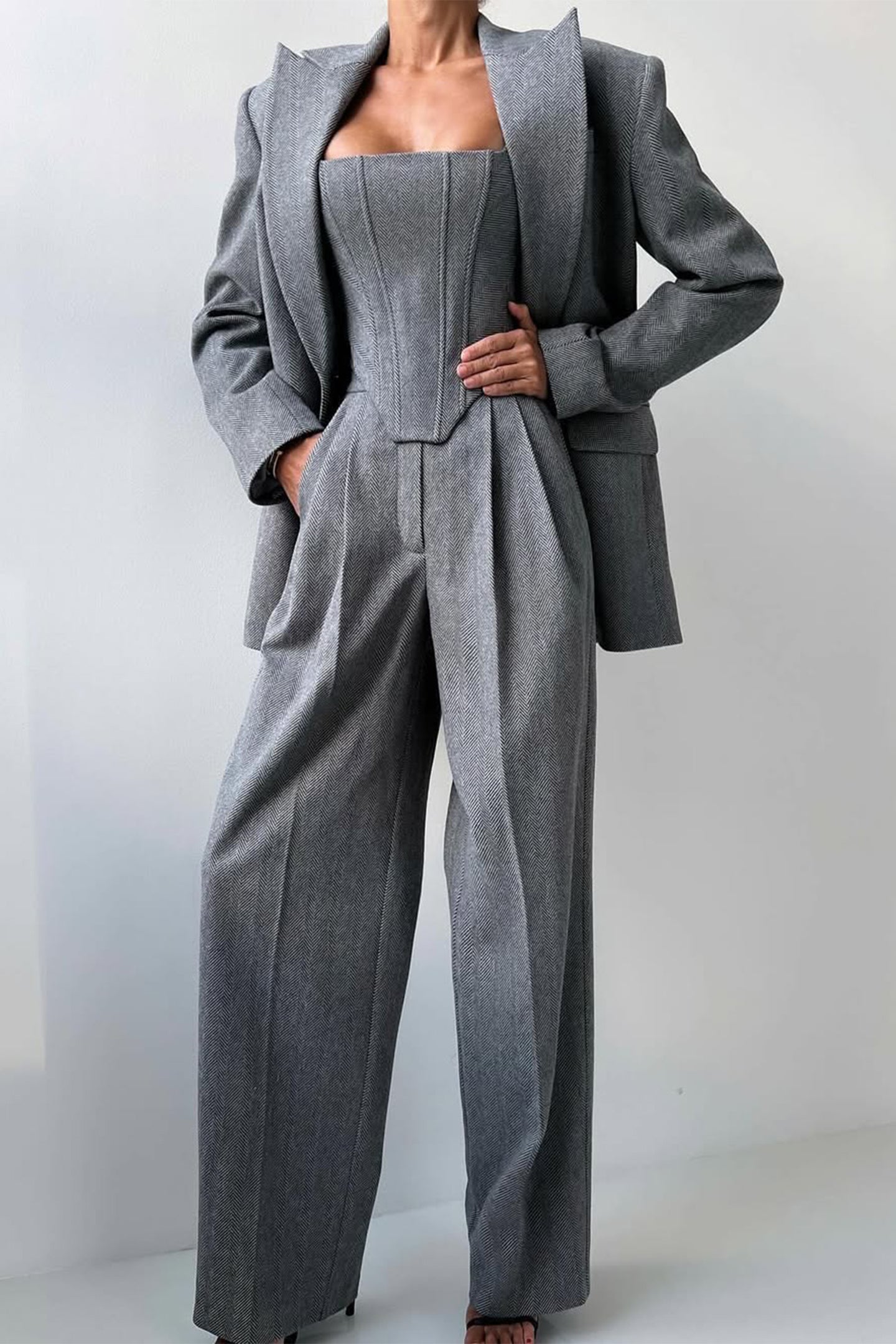 Structured Herringbone Three-Piece Set | Tailored Power Look